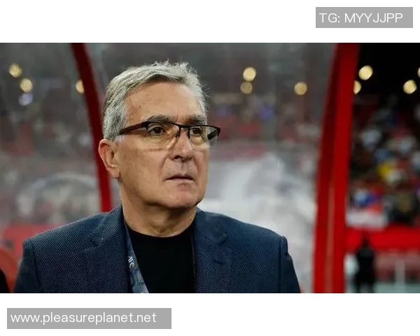 中国76年足球明星的辉煌历程与未来发展展望 中国76年足球明星的辉煌历程与未来发展展望