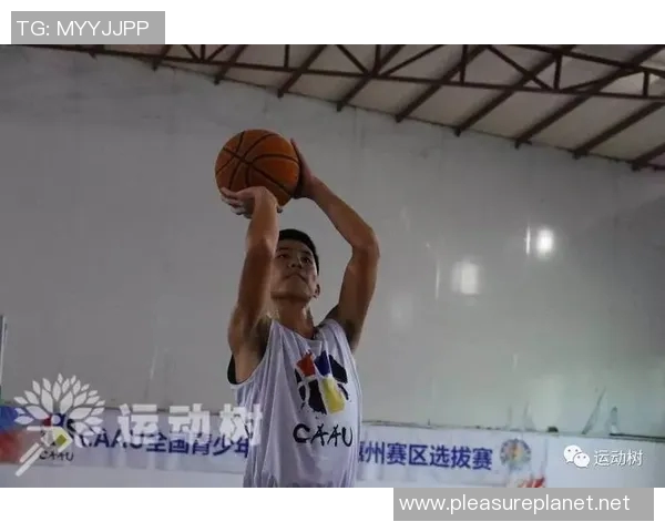 南京篮球队在邀请赛中以91分稳居积分榜首位展现强劲实力 南京篮球队在邀请赛中以91分稳居积分榜首位展现强劲实力