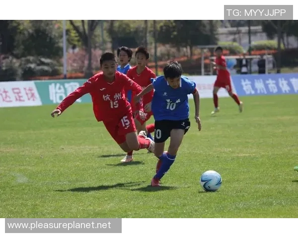 杭州足球队在比赛经验上创新高引领全国足球发展新趋势 杭州足球队在比赛经验上创新高引领全国足球发展新趋势