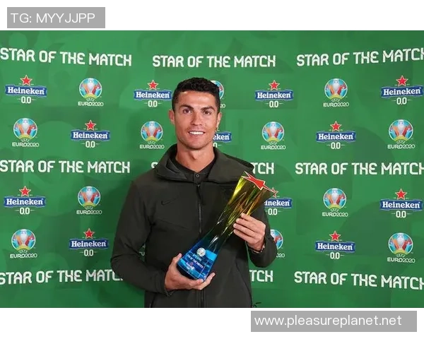 足球明星背后的真实生活揭秘低调与奢华的完美平衡 足球明星背后的真实生活揭秘低调与奢华的完美平衡