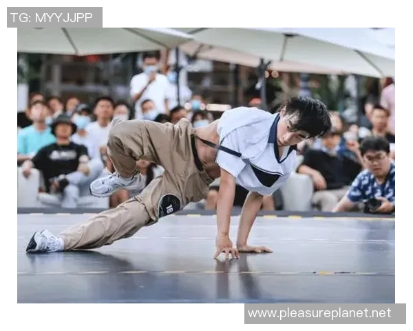 马拉松大满贯特别报道：成都街舞队的逆袭之旅